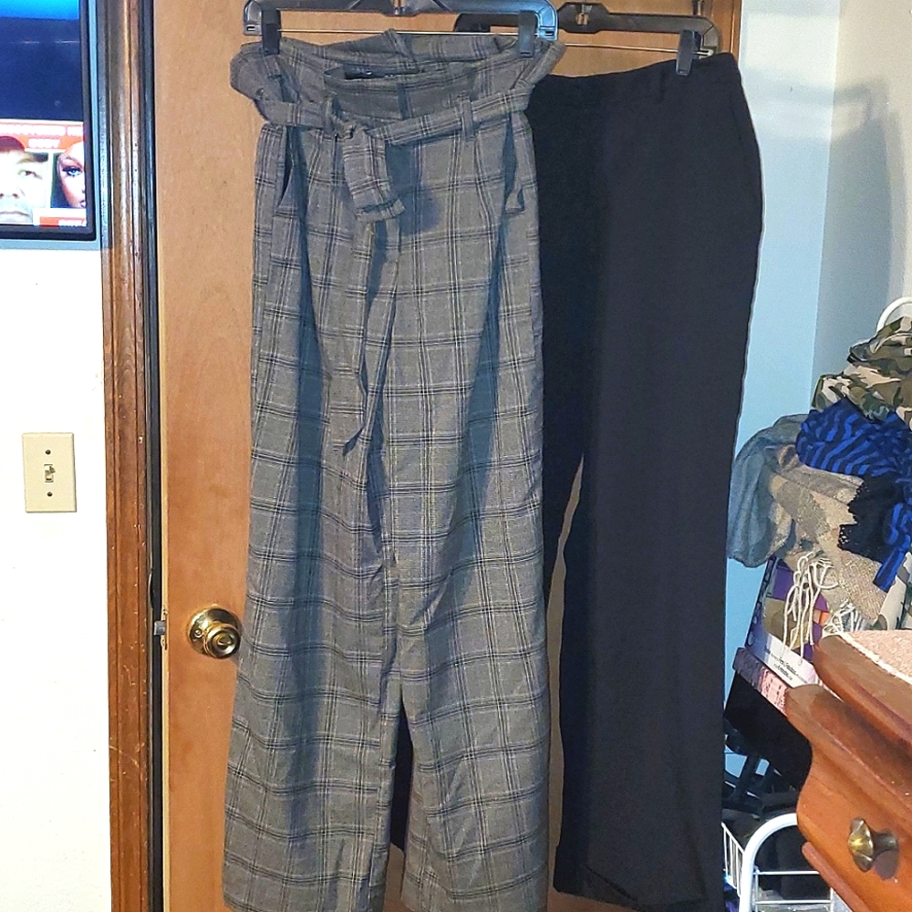 Bundle of 2 Dress Pants